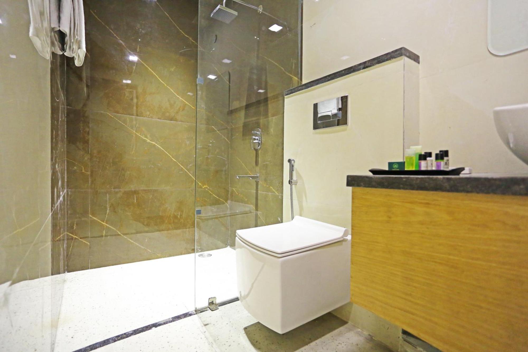 Hotel Apple Villa - Near Delhi Airport With Free Airport Transsfer Nova Deli Exterior foto